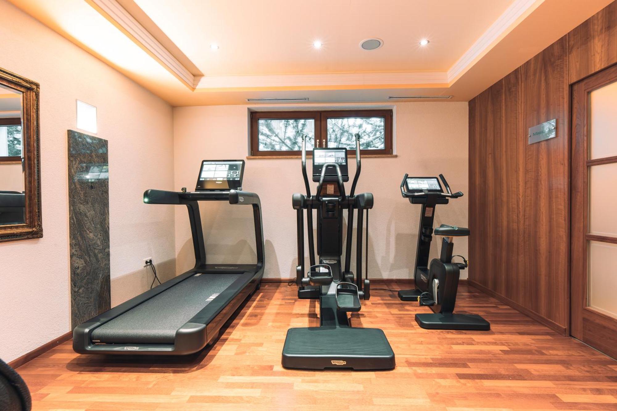 אישגל Hotel Olympia מראה חיצוני תמונה