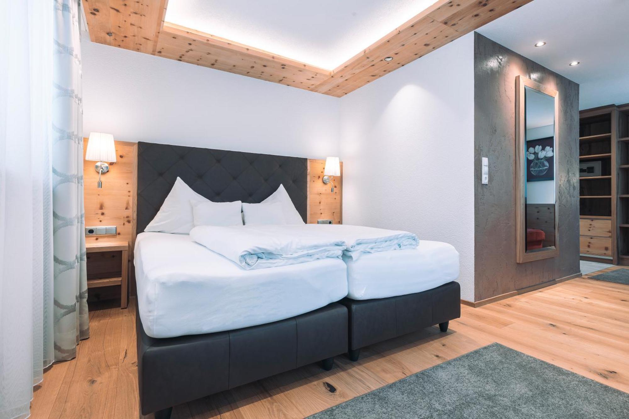 אישגל Hotel Olympia מראה חיצוני תמונה