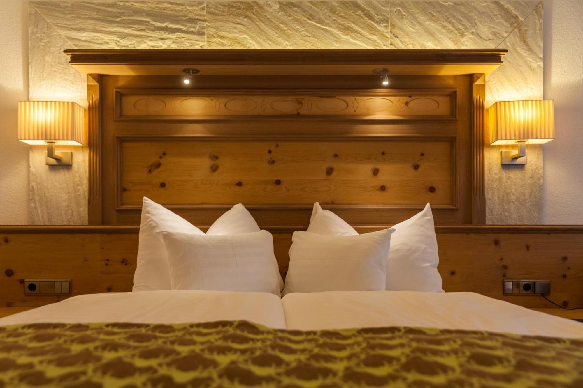 אישגל Hotel Olympia מראה חיצוני תמונה